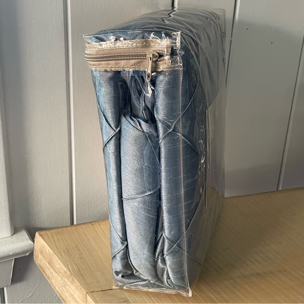 $10 SALE Comforter Cover Set Solid Textured Allegra Blue 4 Price Full/Queen - Picture 7 of 9